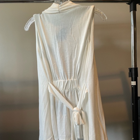 White, long, stretchy vest. NWT - Picture 4 of 4